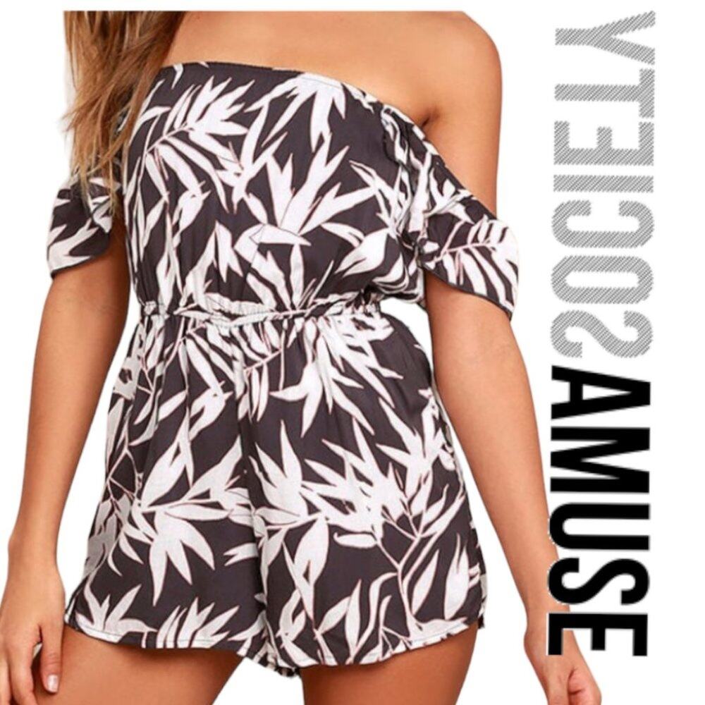 Amuse Society Estella Charcoal Grey Print Romper Size Small